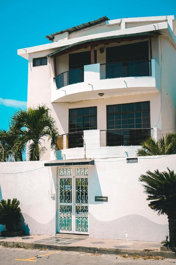 Hotel Manta Beach Madrigal 外观 照片