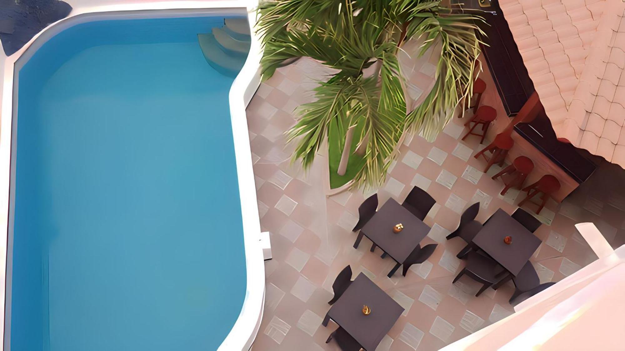 Hotel Manta Beach Madrigal 外观 照片