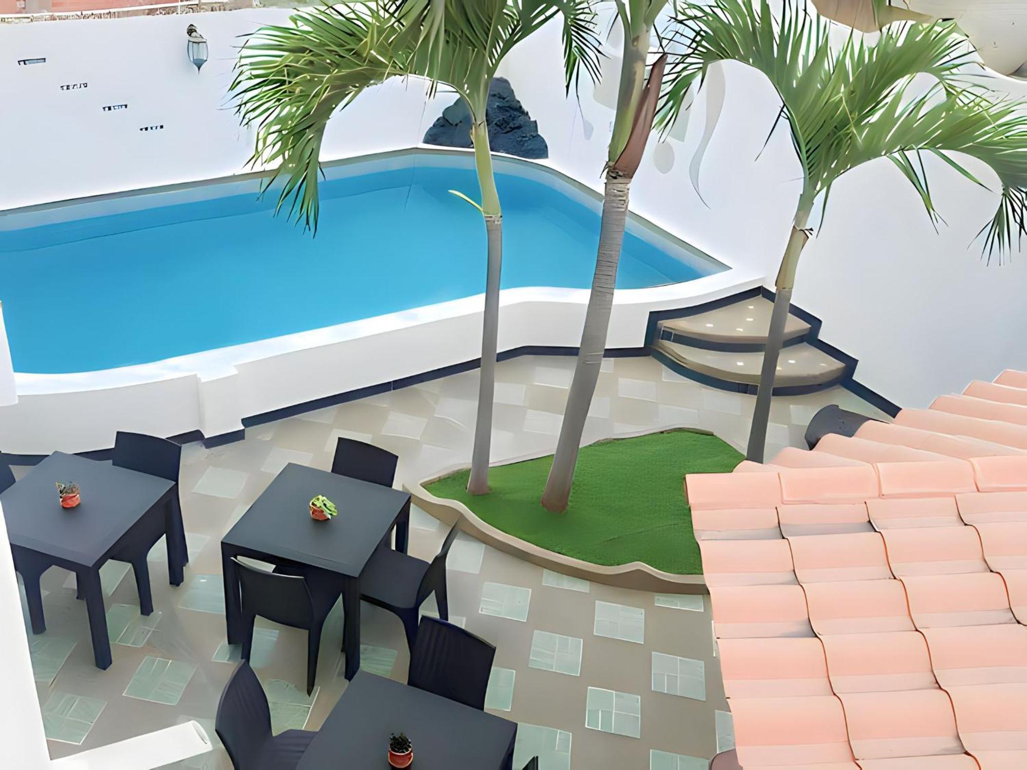 Hotel Manta Beach Madrigal 外观 照片